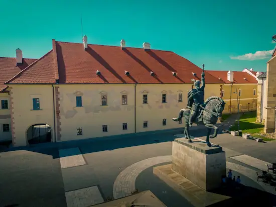 3 muzee din Alba Iulia cu un singur bilet. Cât costă și ce poți vizita