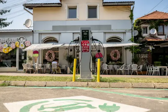 44 de stații noi de încărcare pentru mașini electrice în Sibiu